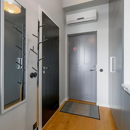 Modern Old Town View Таллин