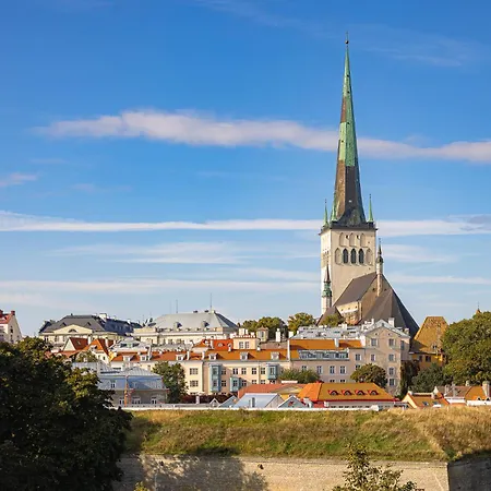 Апартаменты Modern Old Town View *