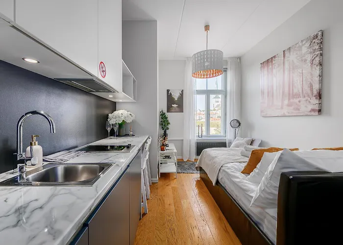 Modern Old Town View טאלין